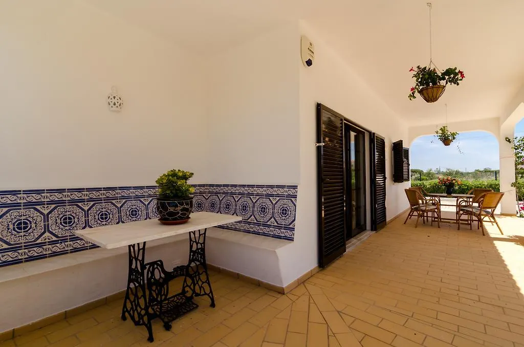 Villa Larotil Lagoa  Portugal